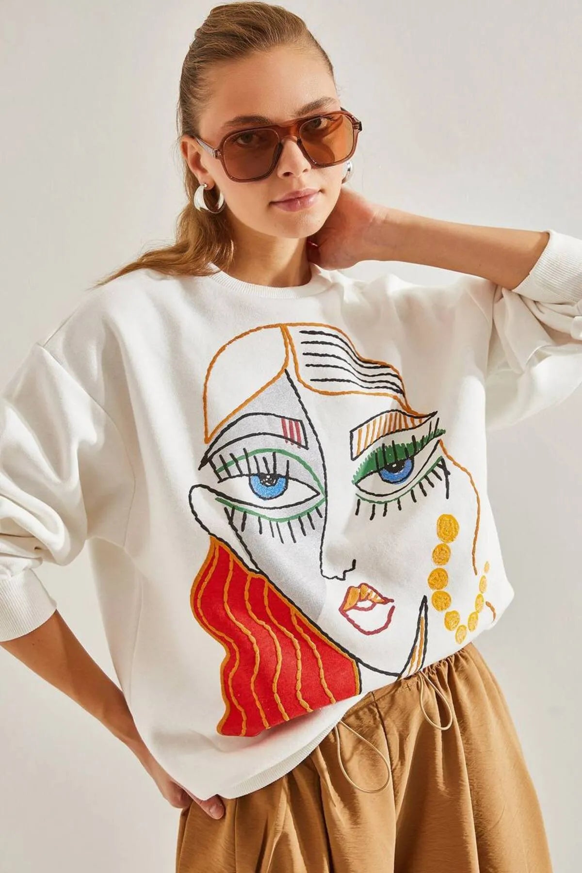 Thread Raised Print Crewneck Sweatshirt