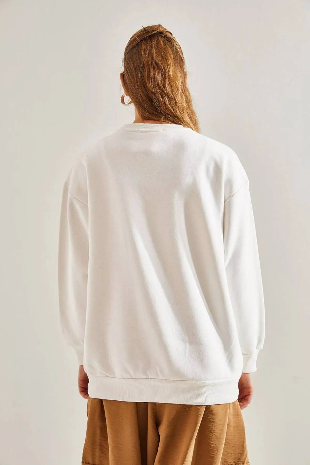 Thread Raised Print Crewneck Sweatshirt