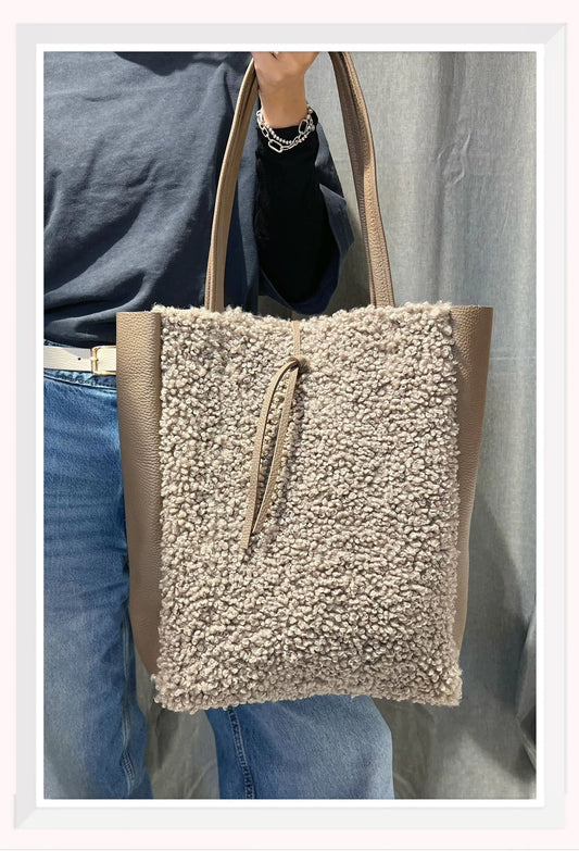 Tote bag in toupee and leather
